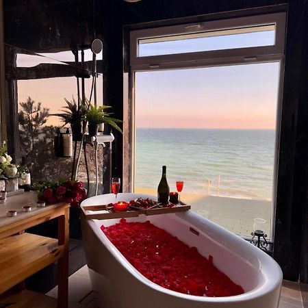 Sea&Sky Villa Костинешти Экстерьер фото