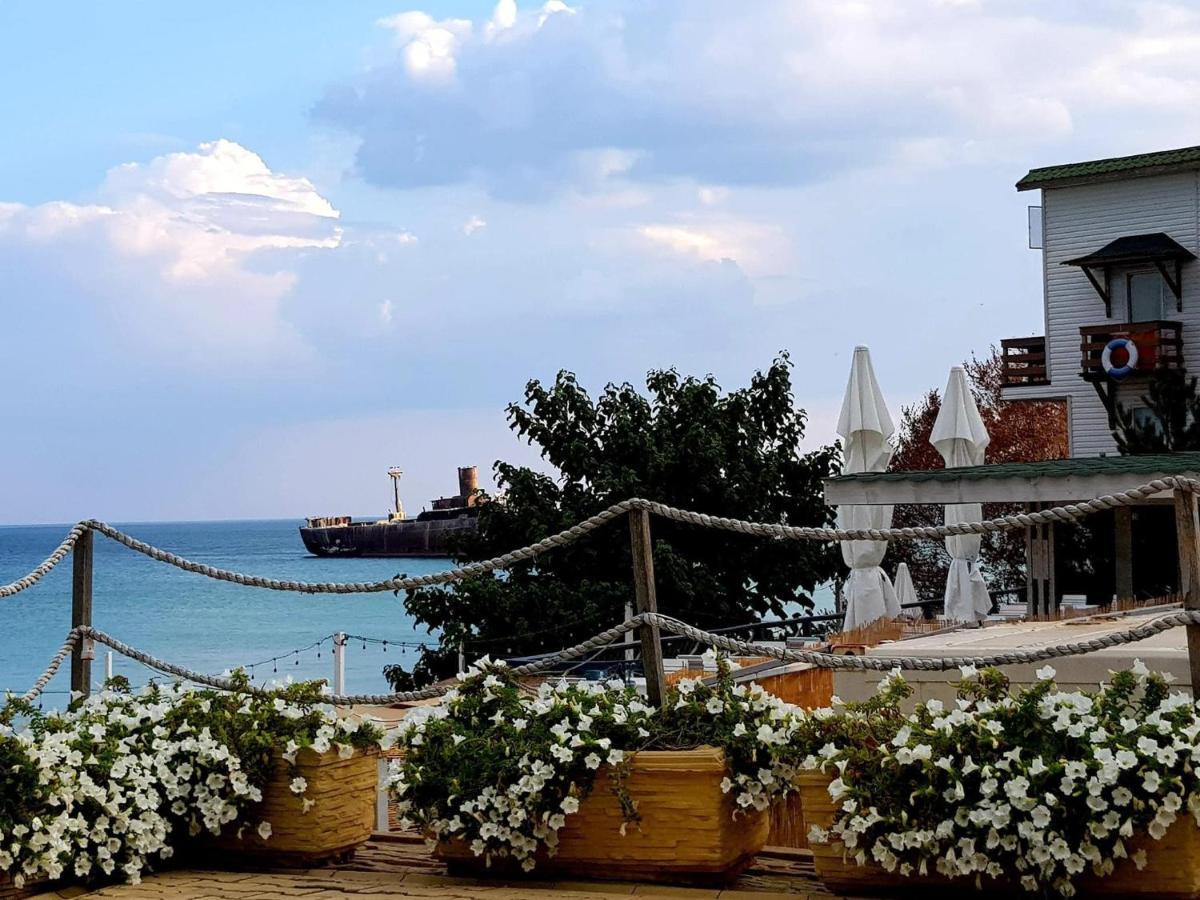 Sea&Sky Villa Костинешти Экстерьер фото